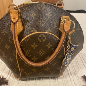 Louis Vuitton Ellipse PM